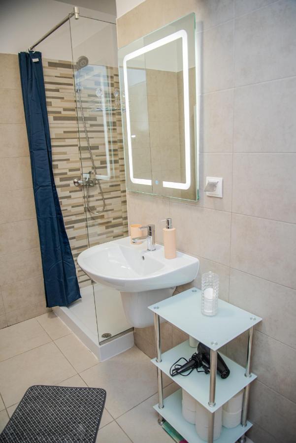 Gavas Apartments Viva City Cluj-Napoca Luaran gambar